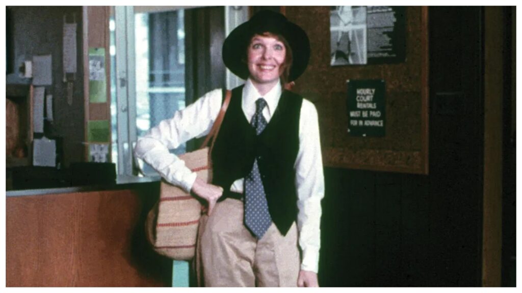 Diane Keaton Became a Fashion Icon With Annie Hall in 1977 celebretea.com