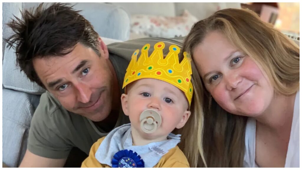 Amy Schumer, Chris Fischer, and their son celebretea.com